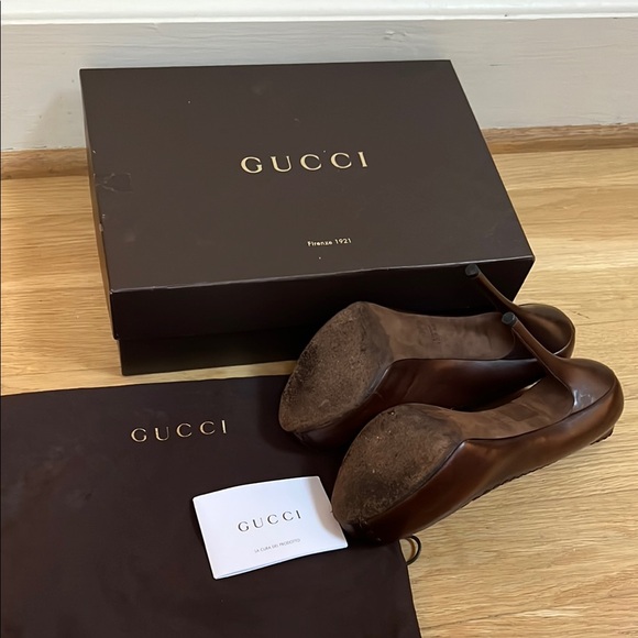 Gucci Brown Peep Toe Heels - Picture 4 of 6